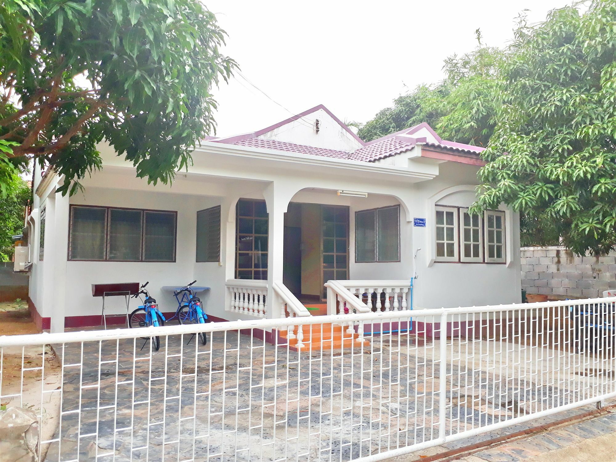 Mae Rampung Beach House Pool Villa 罗勇 外观 照片