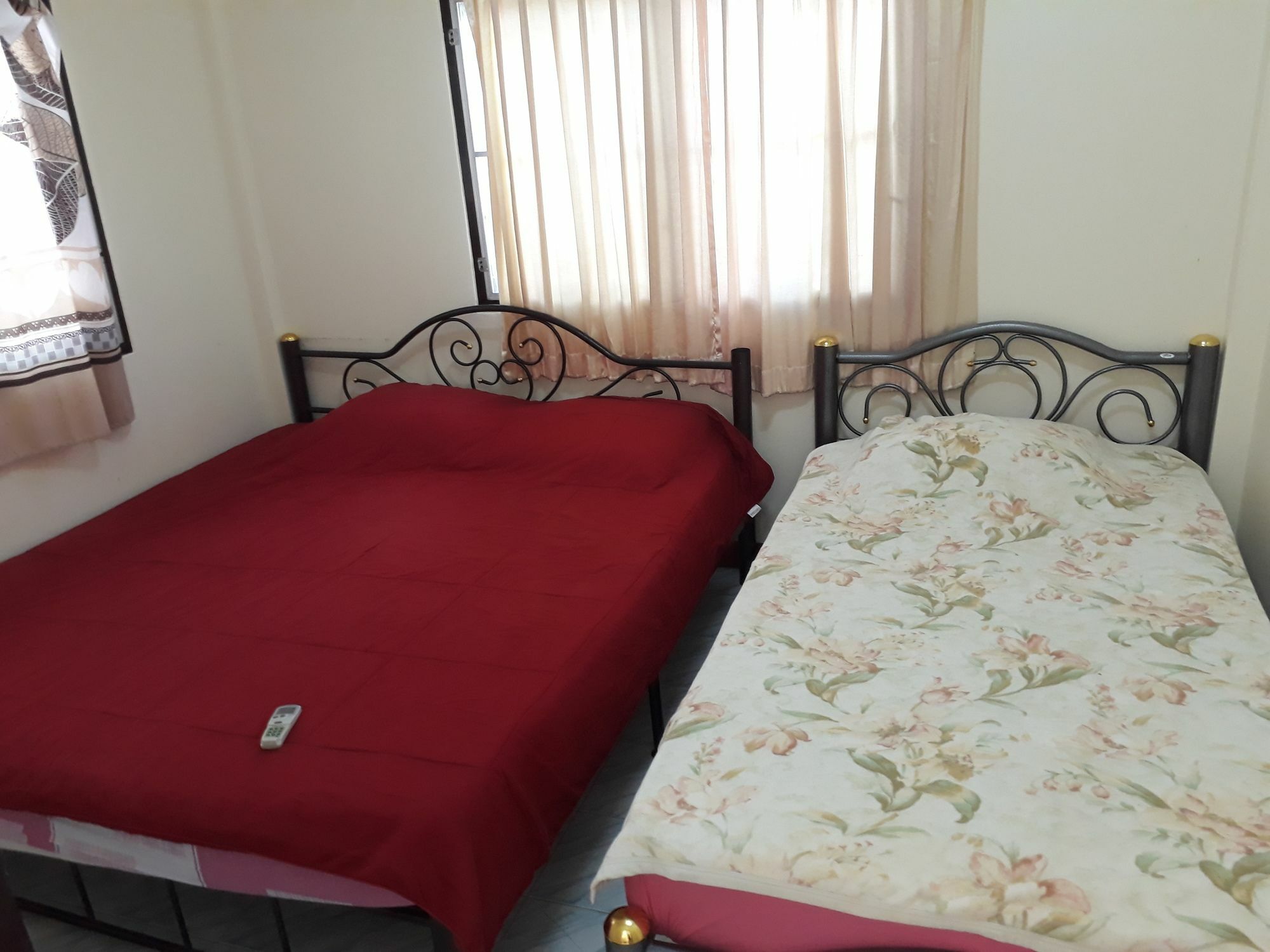 Mae Rampung Beach House Pool Villa 罗勇 外观 照片